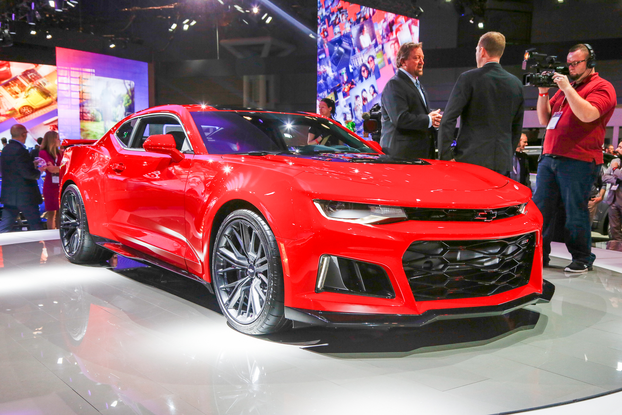 ¿Qué espera Chevrolet con el nuevo Camaro ZL1? Motor Trend en Español