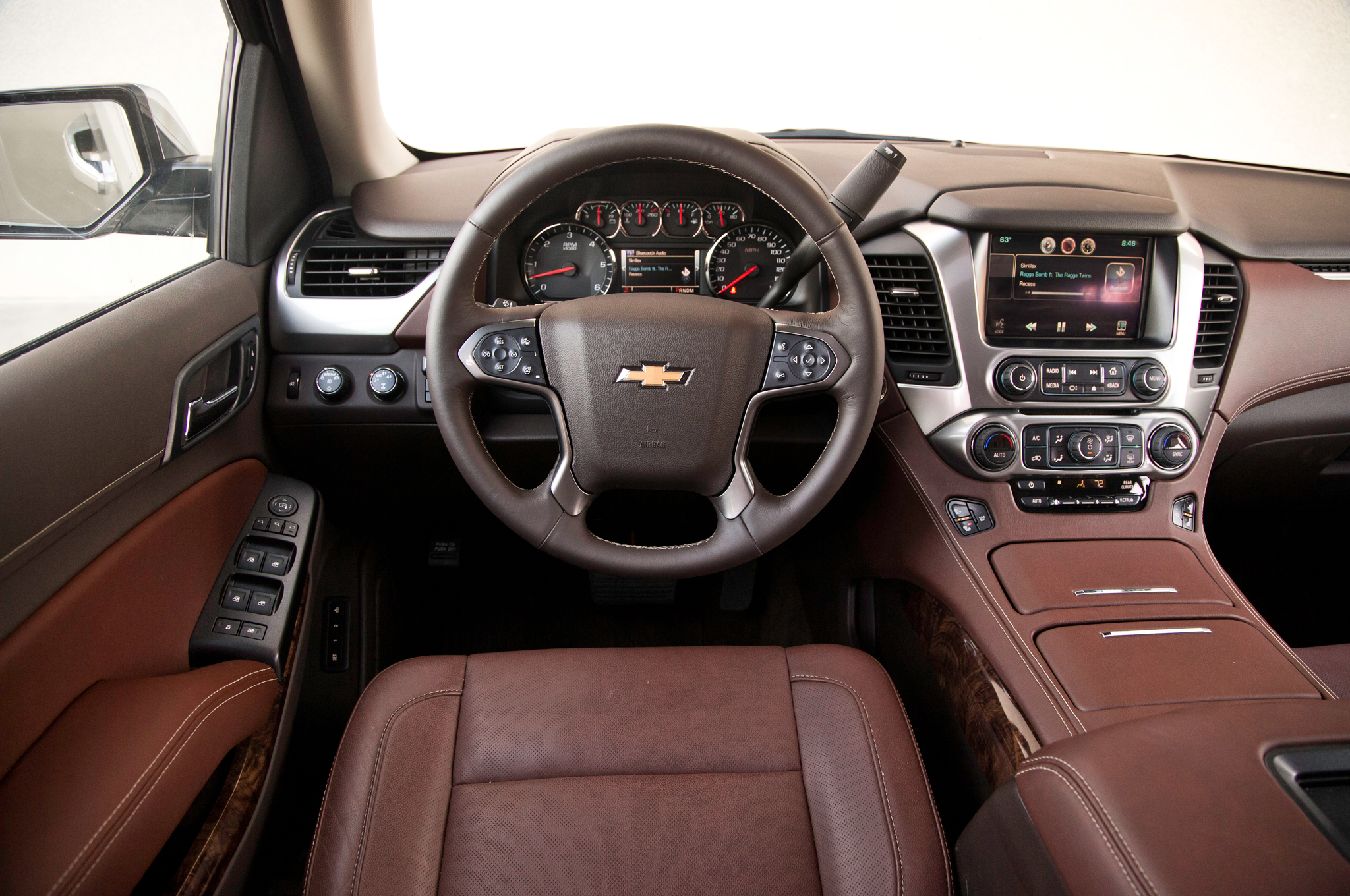 Chevrolet Suburban 2015 y GMC Yukon Denali XL: Primera Prueba Chevrolet Suburban 2015 y GMC Yukon Denali XL: Primera Prueba