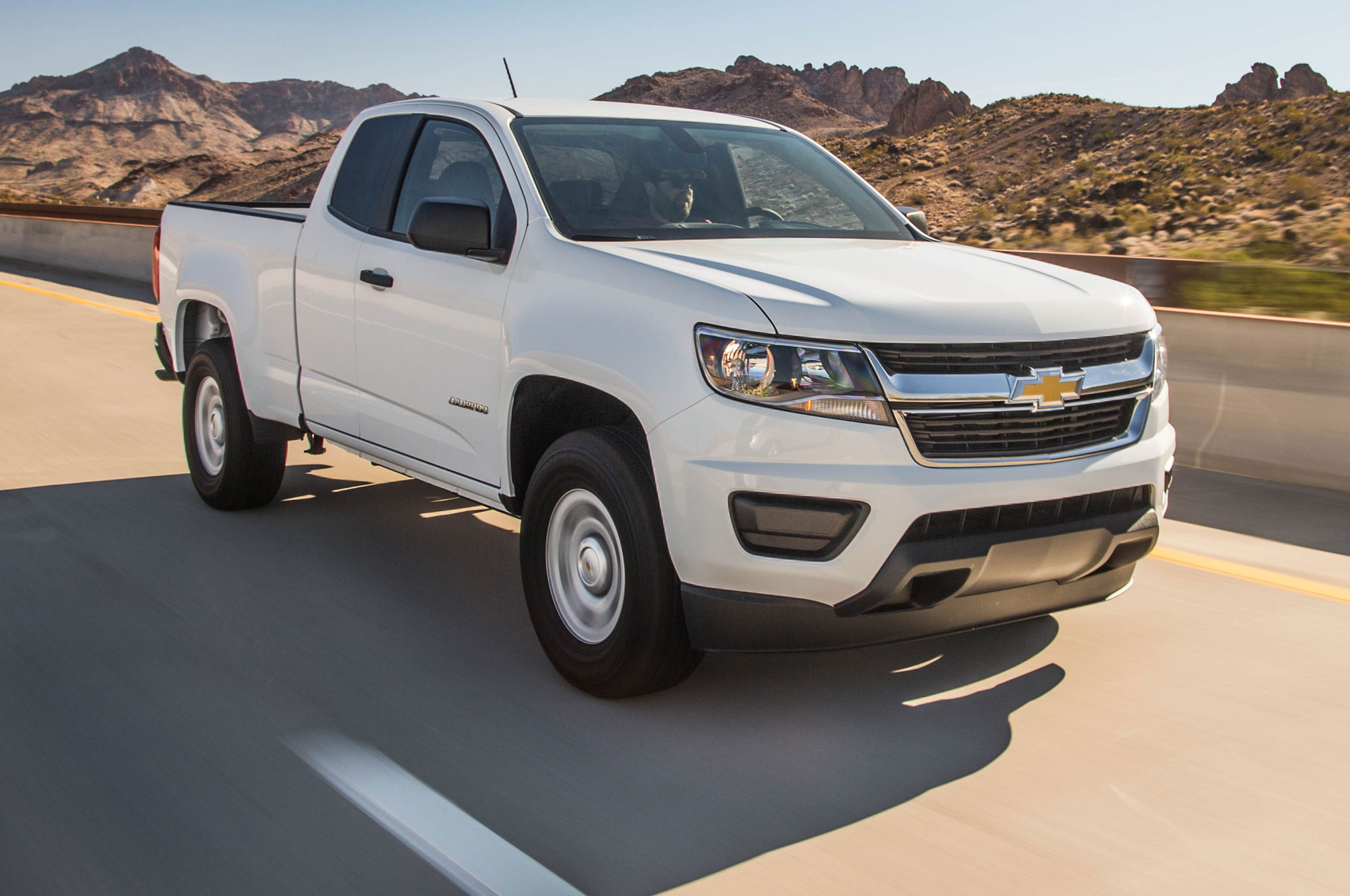 Chevrolet Colorado WT 2.5 2015: Primera Prueba
