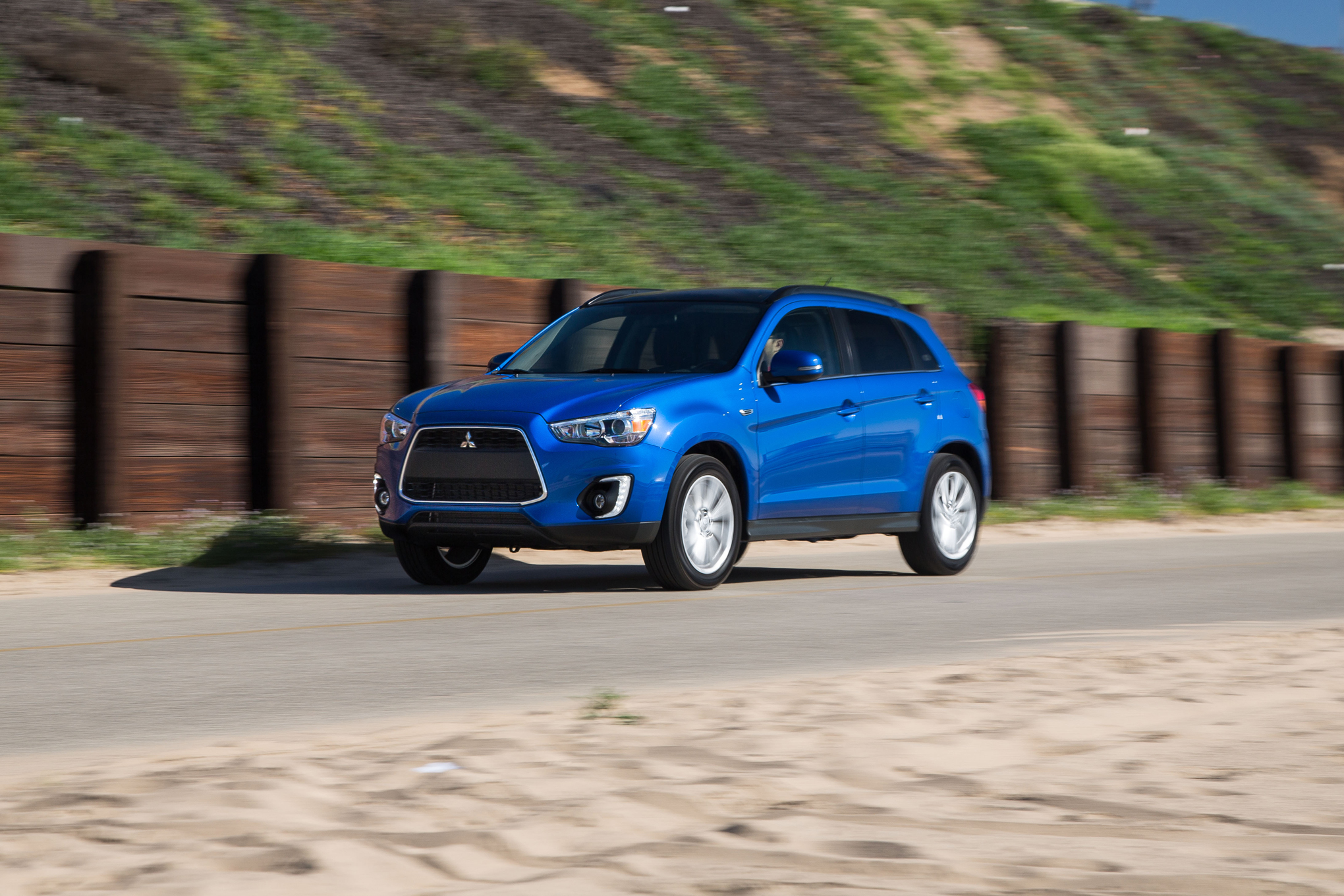 Mitsubishi Outlander Sport 2.4 GT AWC 2015 Primera Prueba
