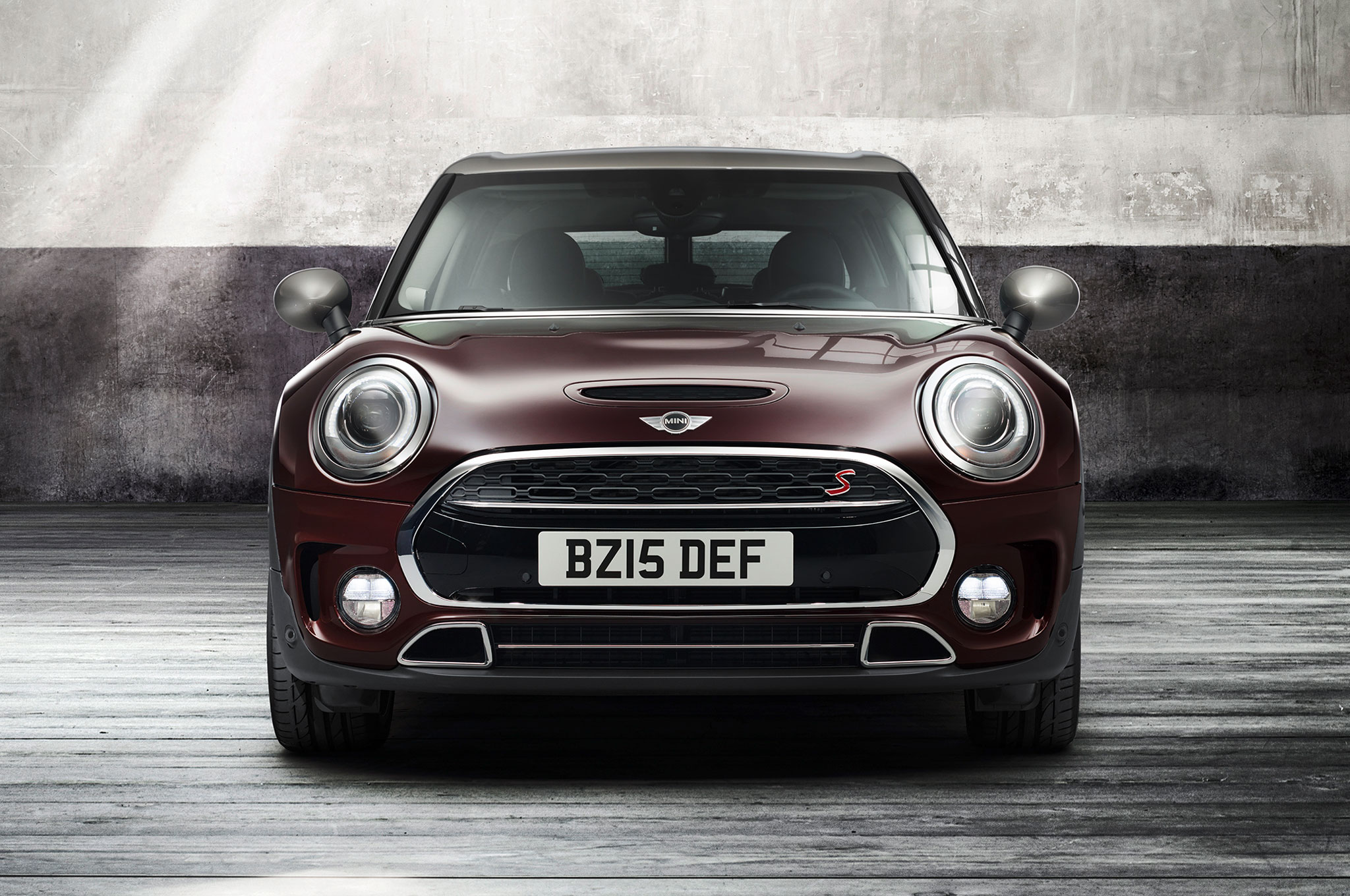 2016 Mini Clubman Cooper S Front View Motor Trend En Español