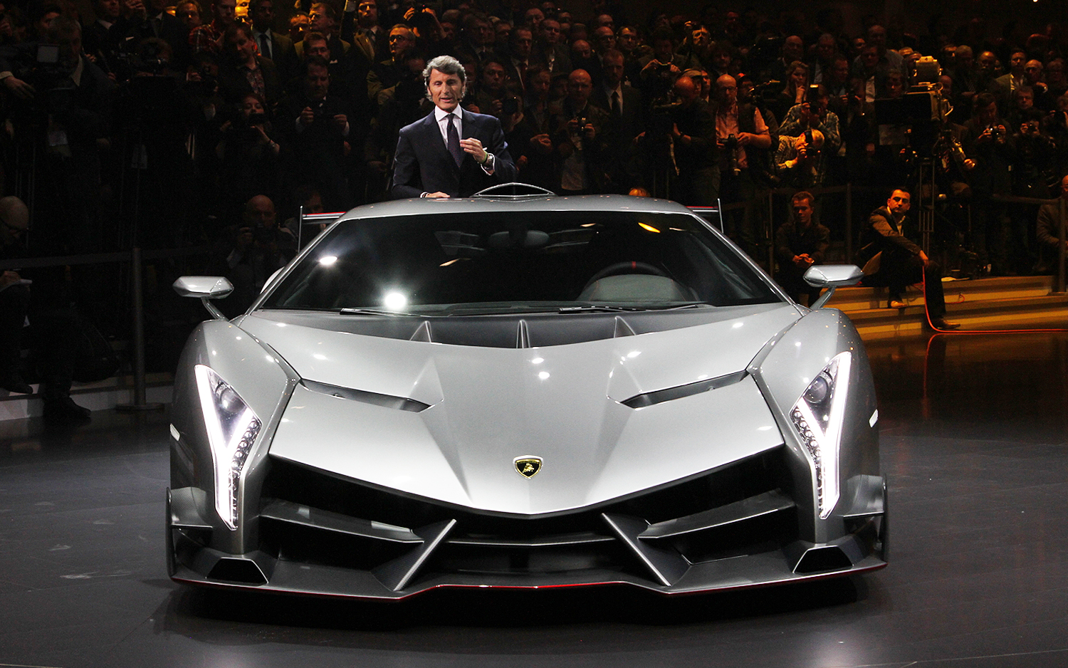 Lamborghini Trabaja En Nuevo Modelo De Edici 243 N Limitada