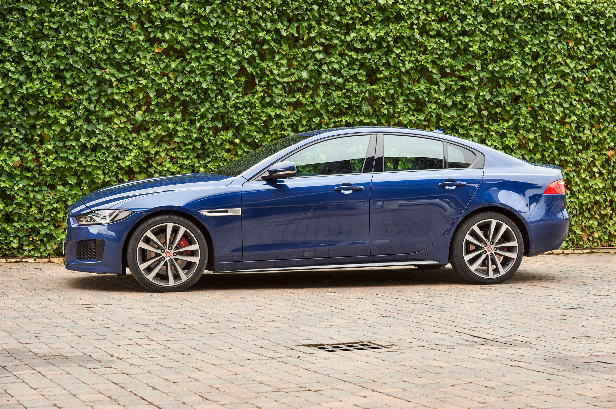2017 Jaguar Xe S Side Profile Motor Trend En Español 2017 Jaguar Xe S Side Profile 29 Junio 2016 Wpengine