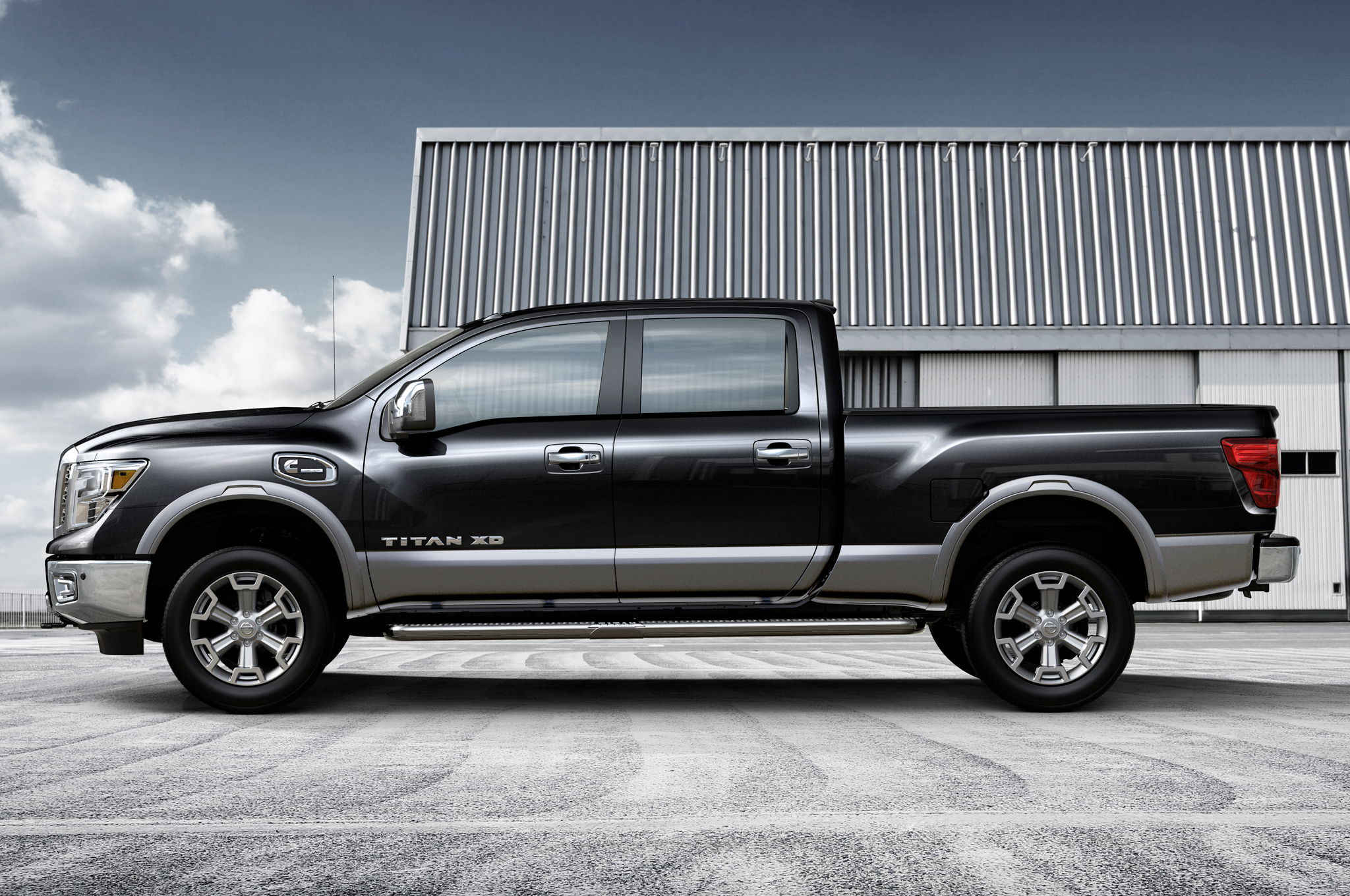 Nissan Titan XD Cummins 2016 Obtiene 17 7 Mpg En Terreno Combinado