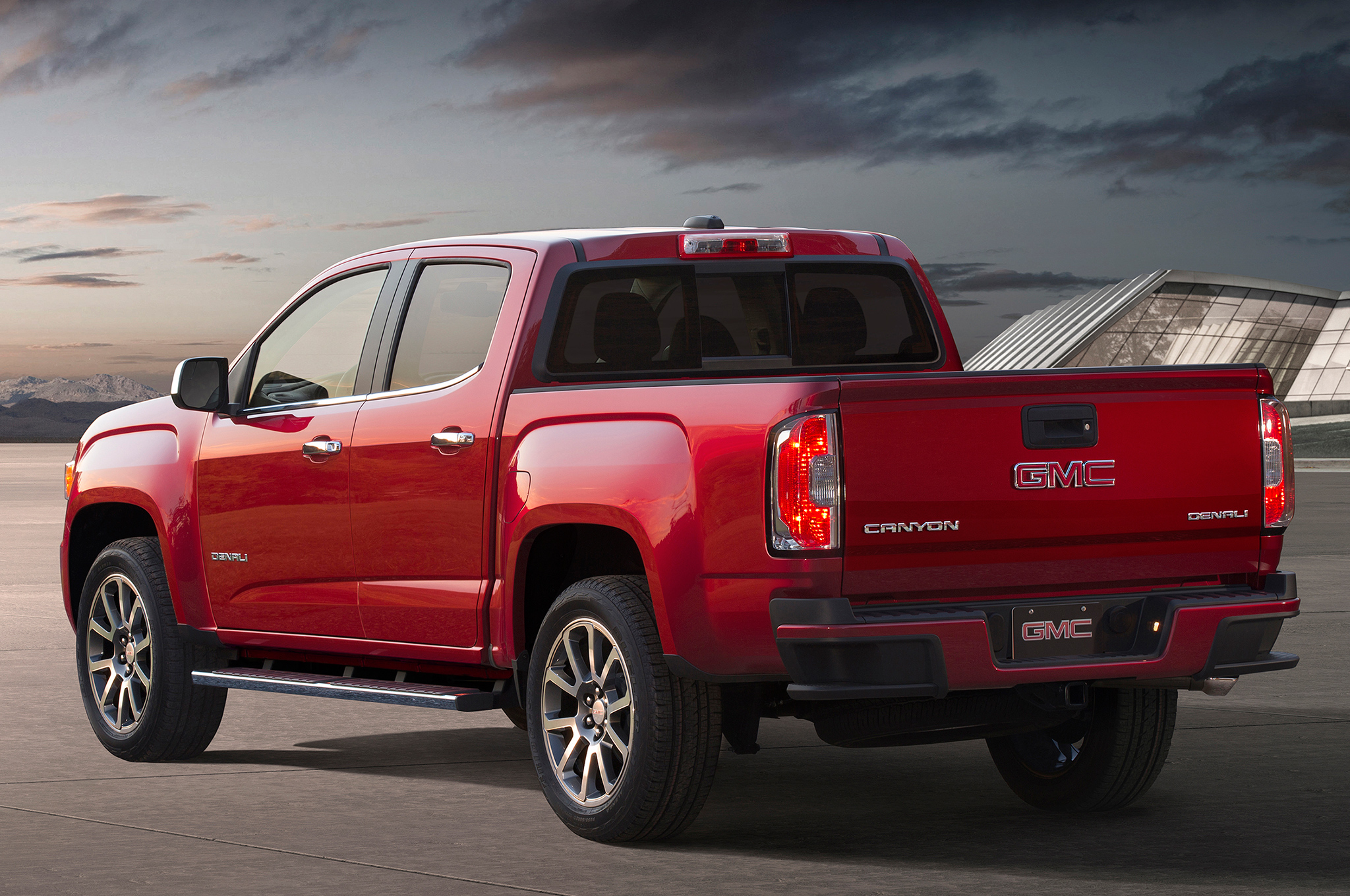 GMC revela Canyon Denali 2017 y Sierra Denali Ultimate GMC revela Canyon Denali 2017 y Sierra Denali Ultimate