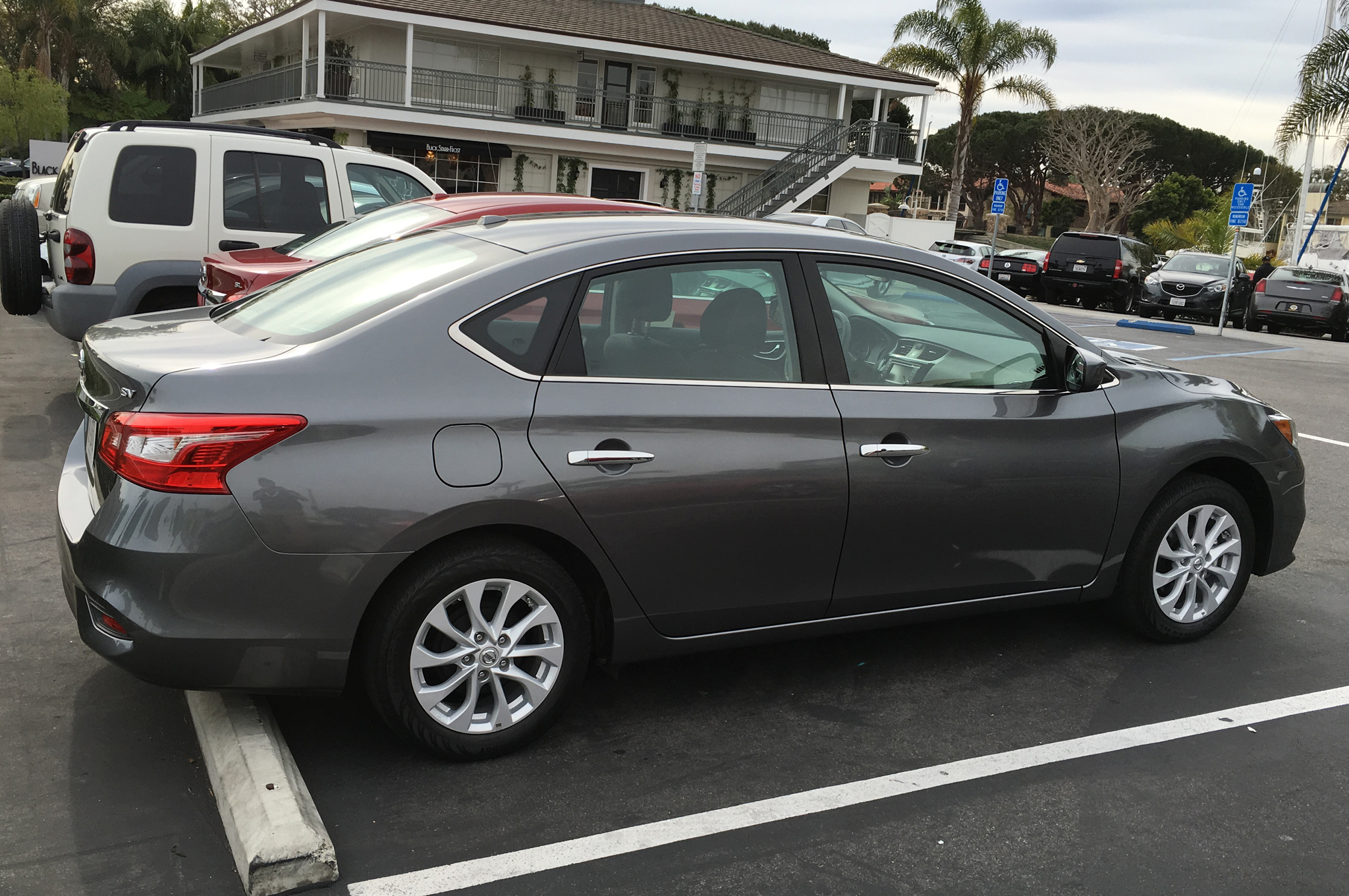 2016 Nissan Sentra Sv Rear Three Quarter Motor Trend En Español 29 Junio 2016 Wpengine