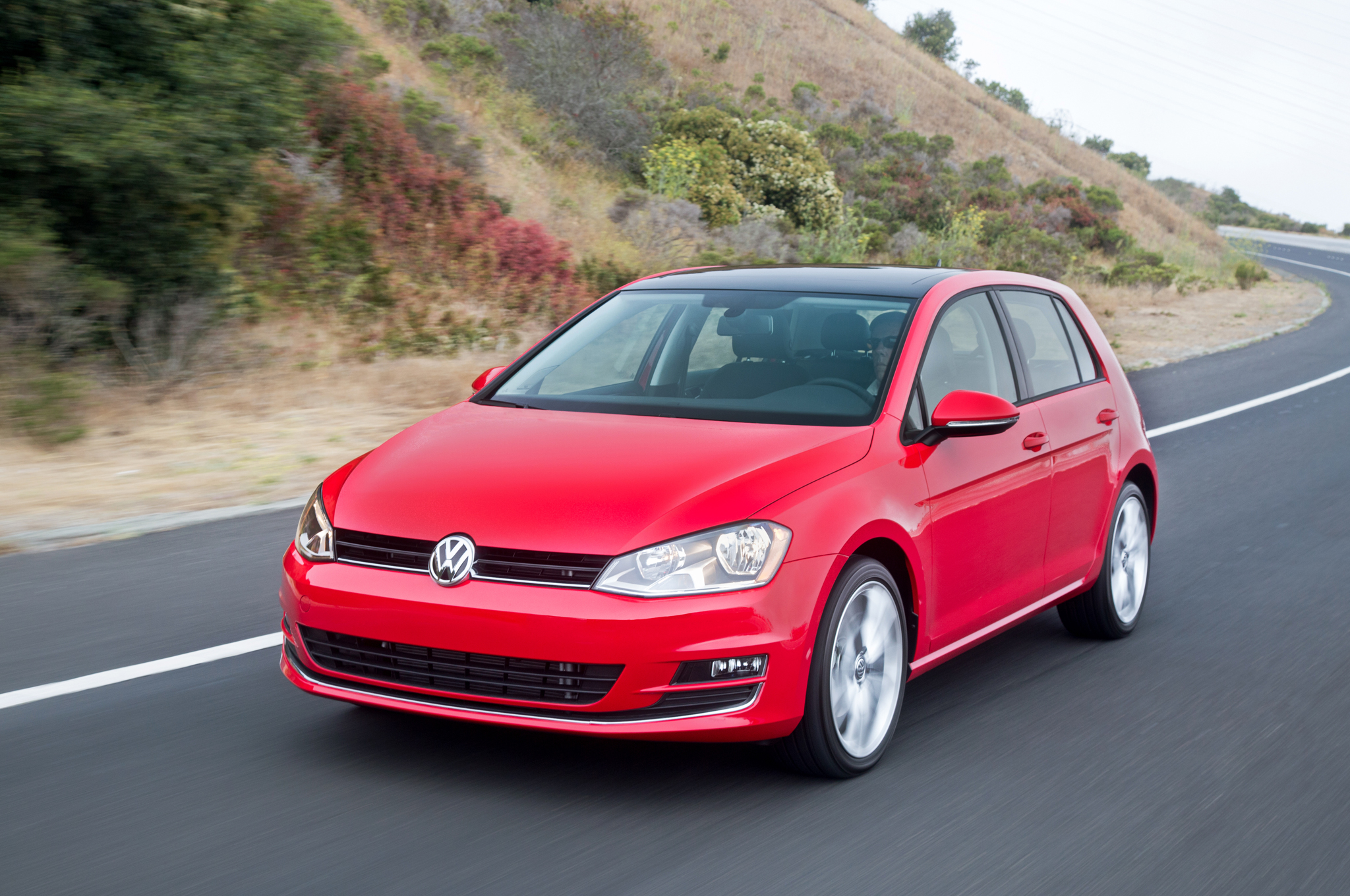 10 autos compactos con mucha tecnología