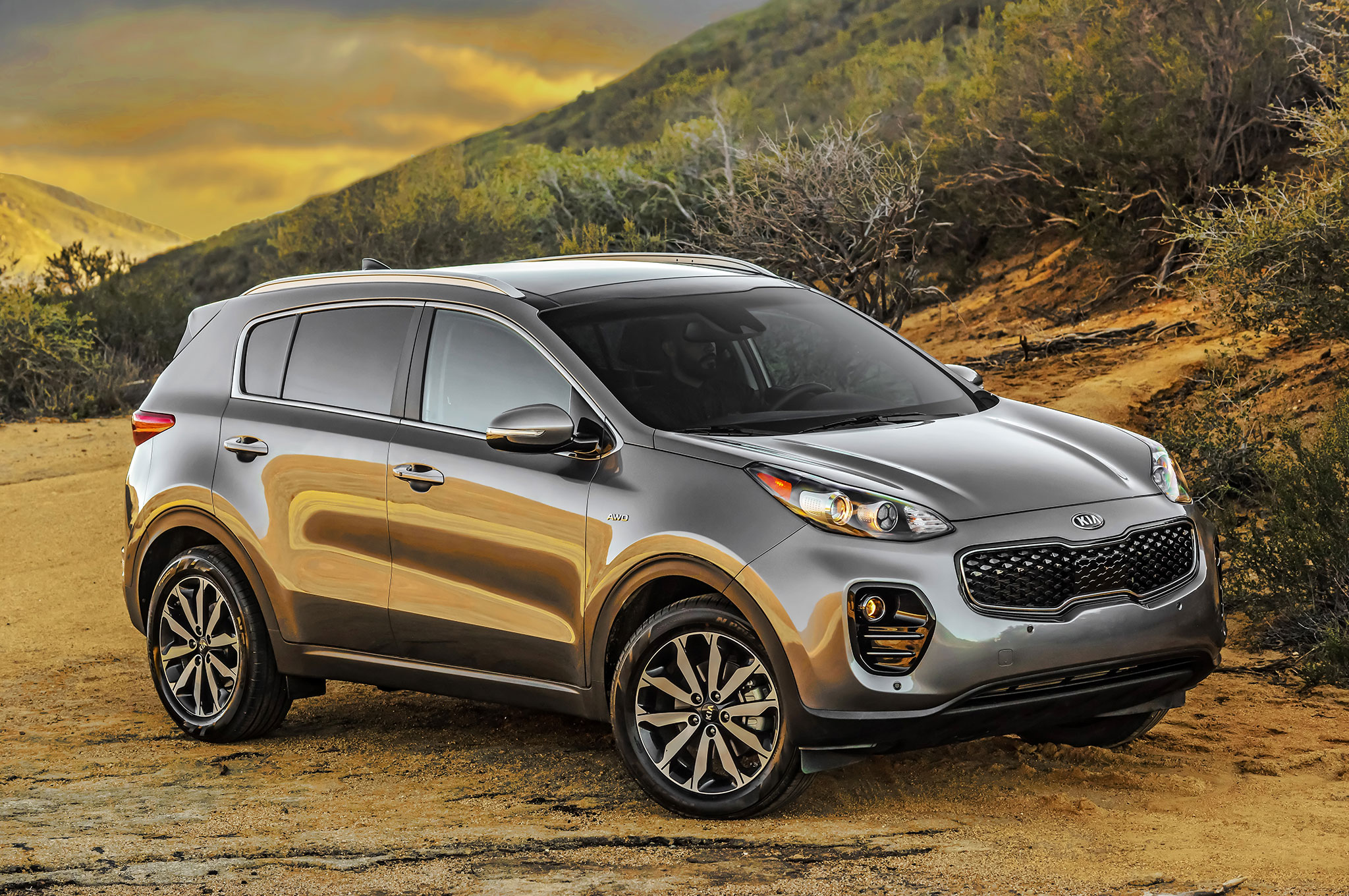 2017 Kia Sportage Ex Front Three Quarter 04 Motor Trend En Español 2017 Kia Sportage Ex Front Three Quarter 04