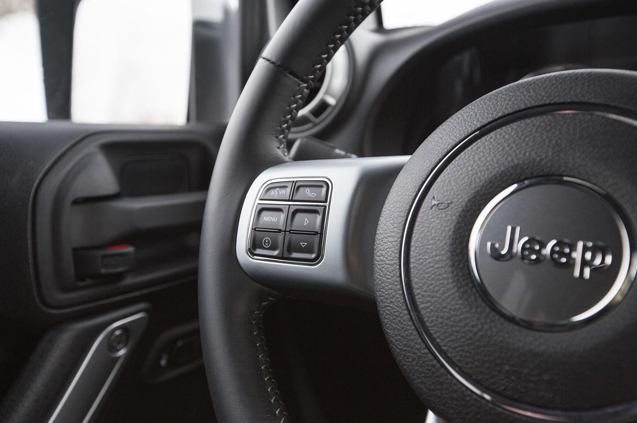 2016 Jeep Wrangler Unlimited Rubicon Hard Rock steering wheel controls