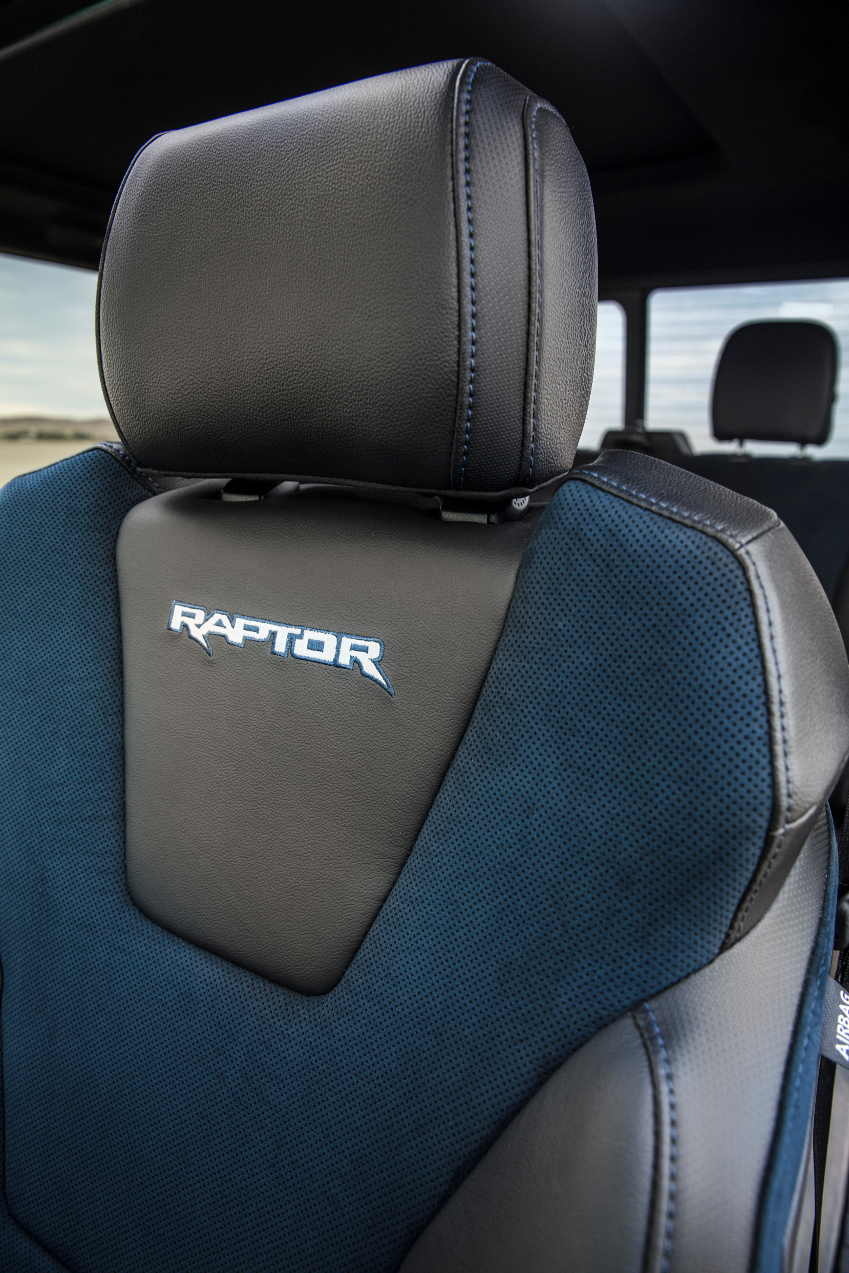 Ford F-150 Raptor 2019 recibe mejor suspensión - Motor ... Ford F-150 Raptor 2019 recibe mejor suspensión - Motor ...
