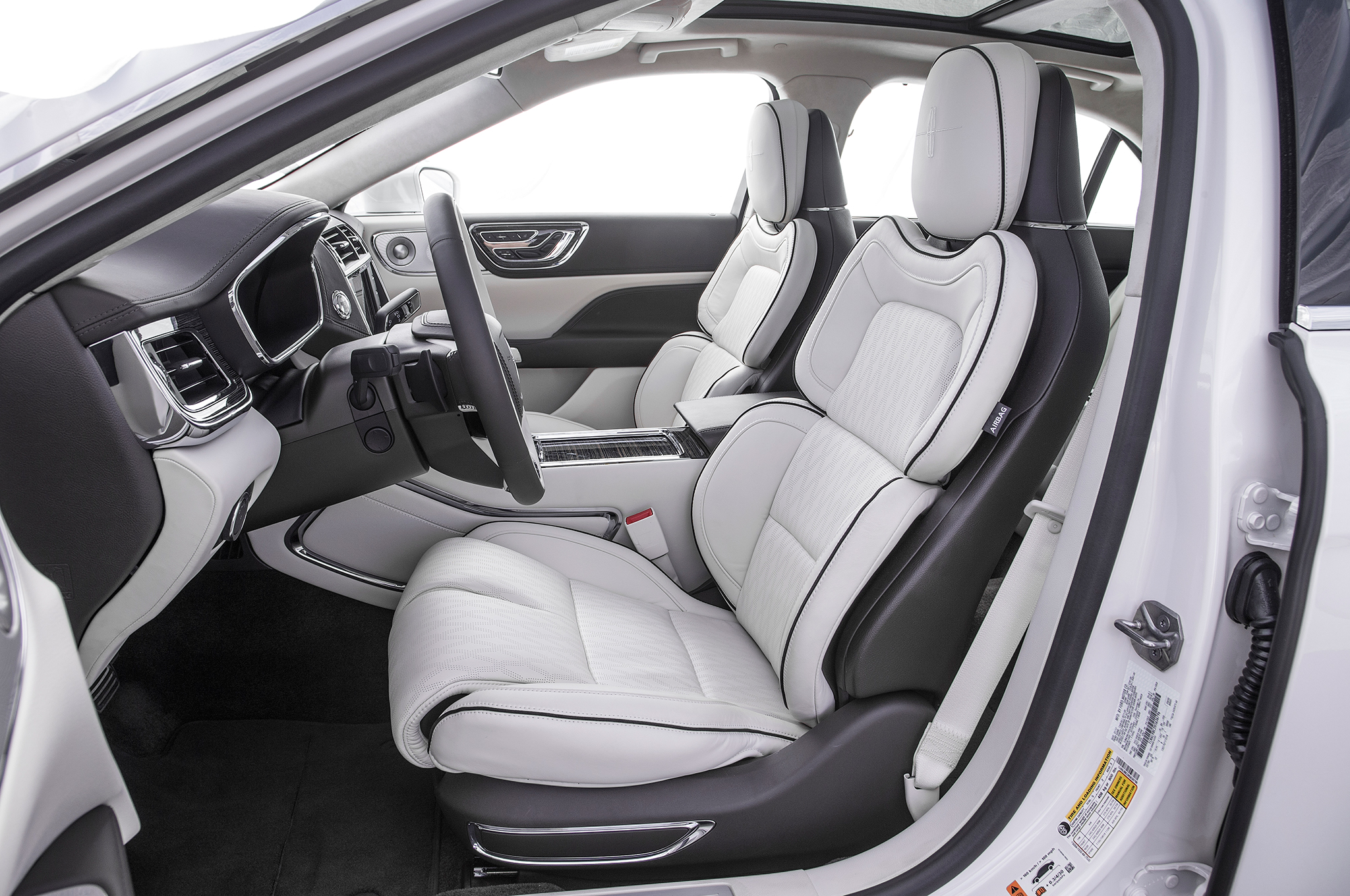 2017 Lincoln Continental Front Interior Drivers Side Motor Trend 2017 Lincoln Continental Front Interior Drivers Side 16 Noviembre Miguel Cortina